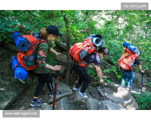 张朝阳云蒙山徒步探险之旅生死极限挑战分享会 张朝阳云蒙山徒步探险之旅生死极限挑战分享会